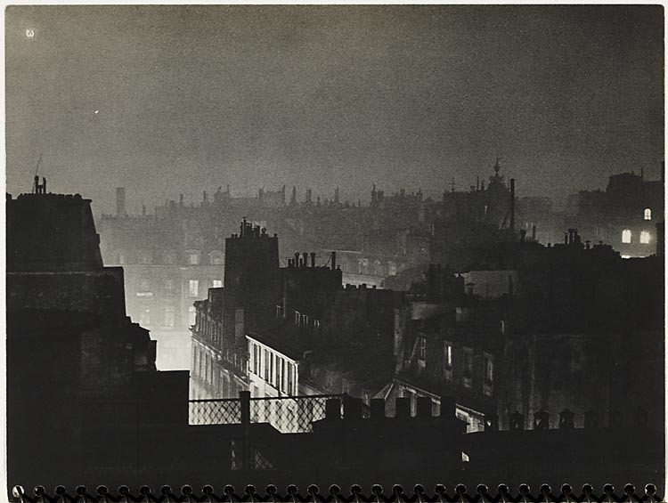 Photograph 3 '...les toits de Paris...'.jpg