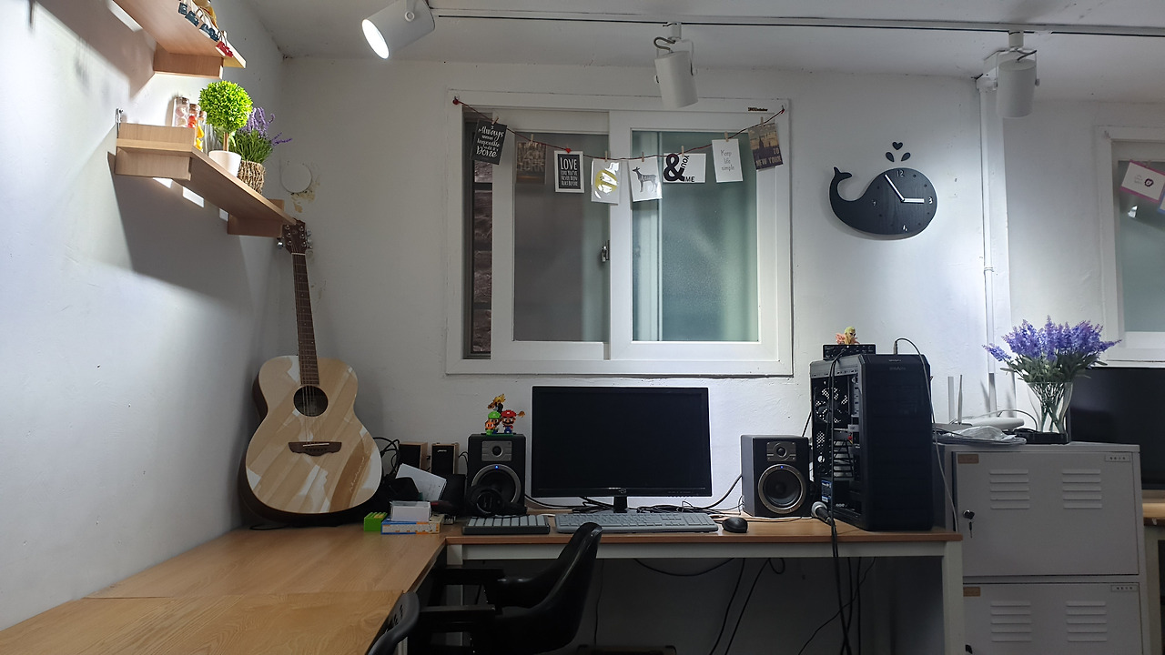 해비재 신촌점_공용작업실1_윤태웅.jpg