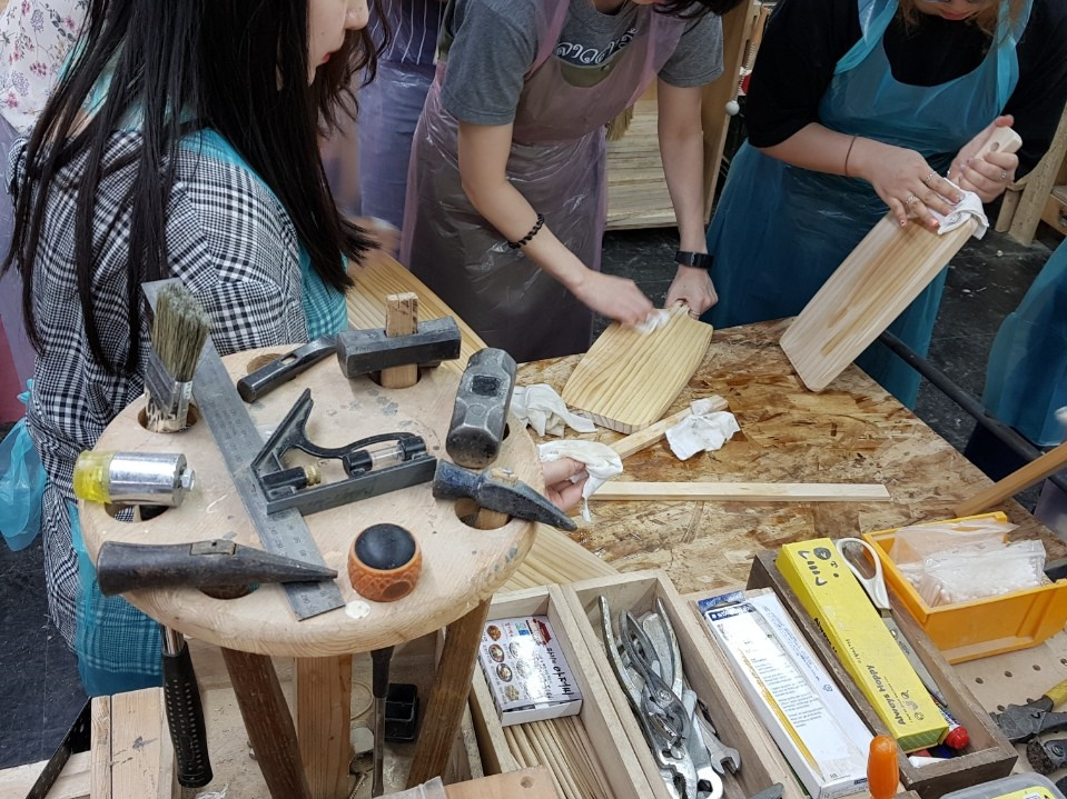 스페이스휴_목공교실_윤태웅.jpg