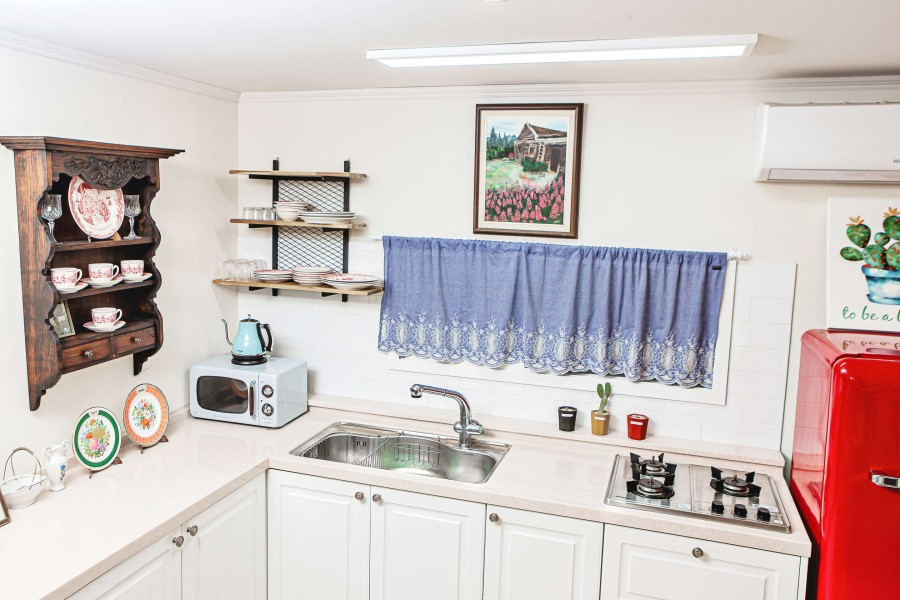 라포사 주방.jpg