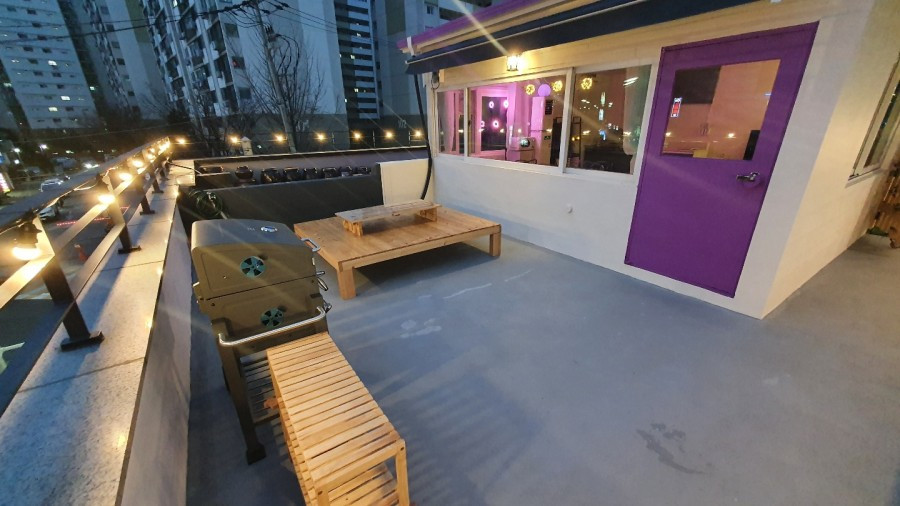 옥탑 보라문.jpg