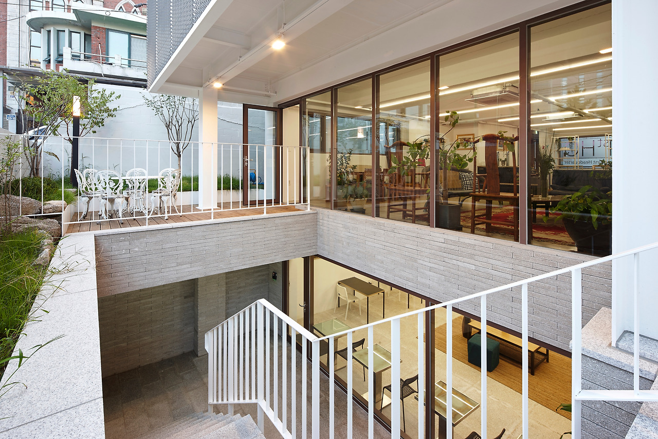 1stHQ_오피스내부pg (4).jpg