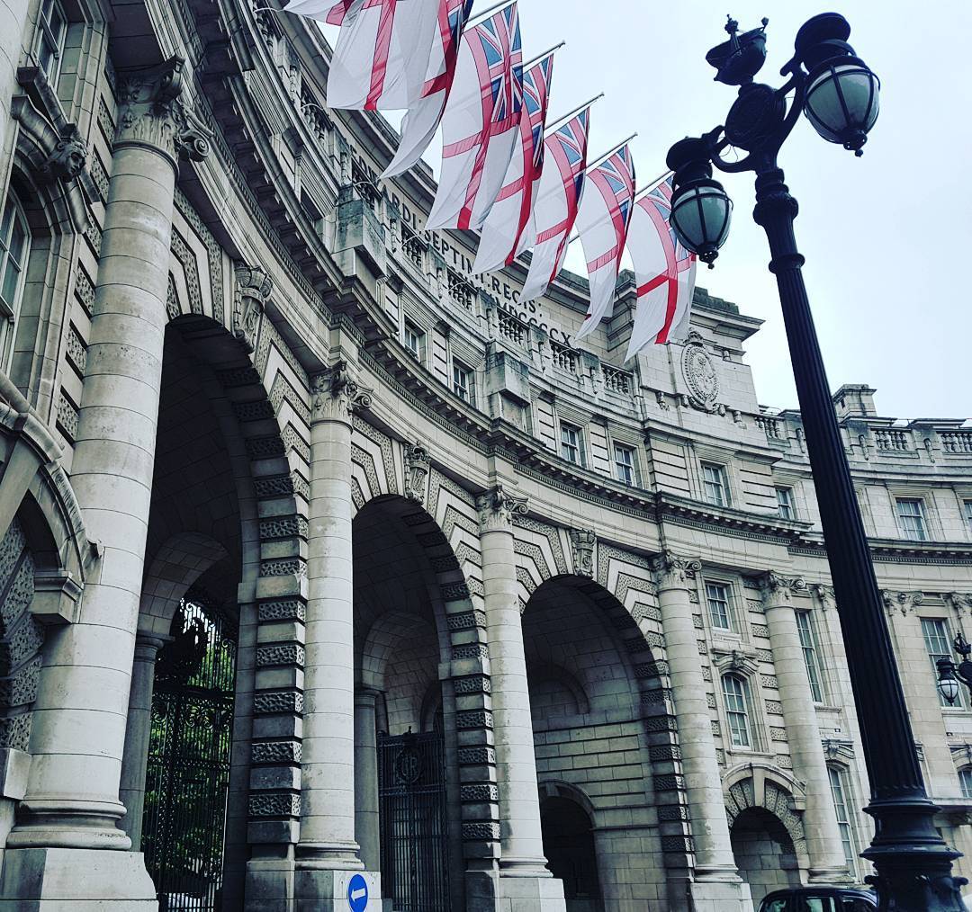 18949706_1380701958663184_7155284076251840512_n (1).jpg