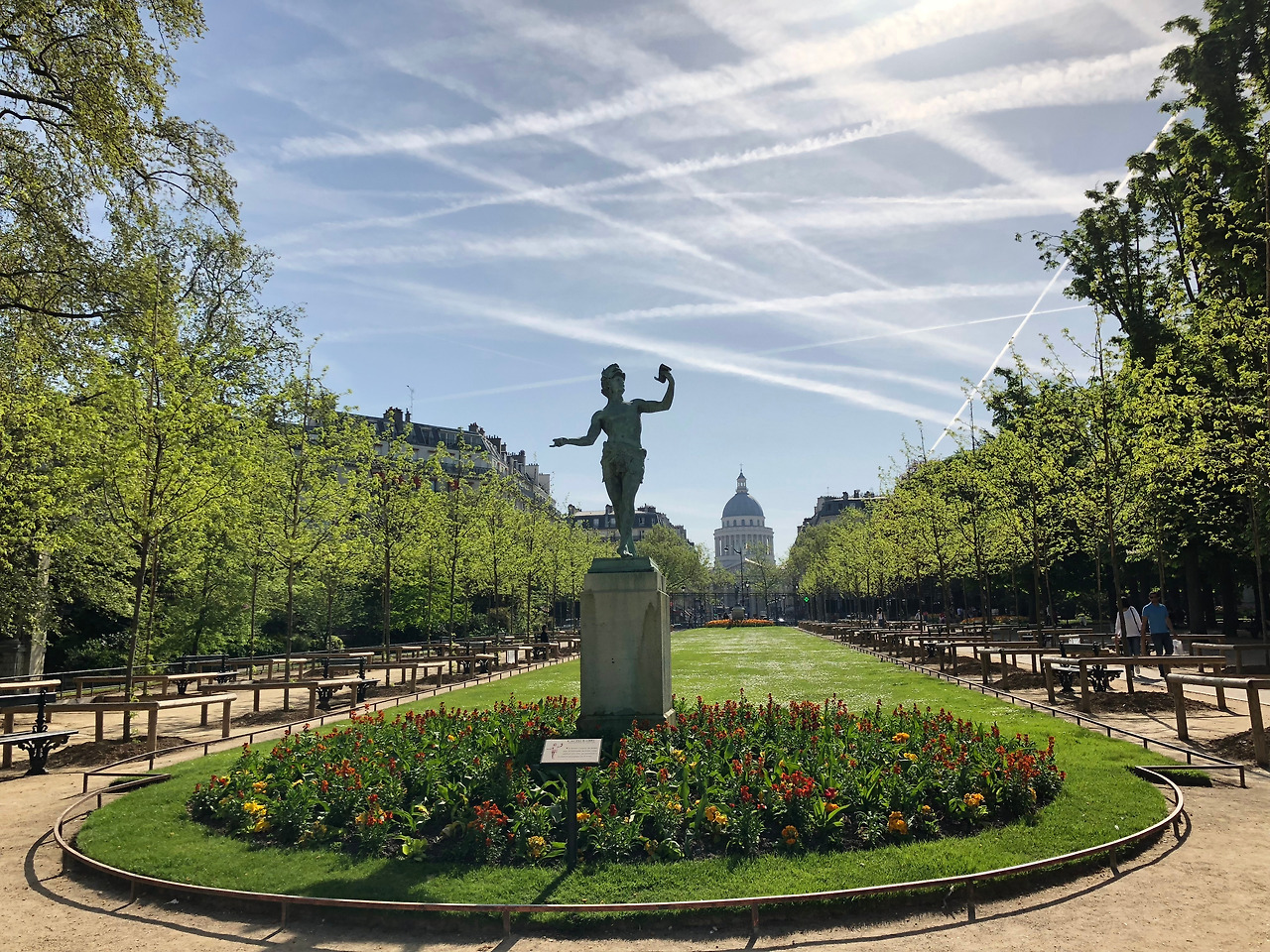 파리 룩상부르그정원.jpg