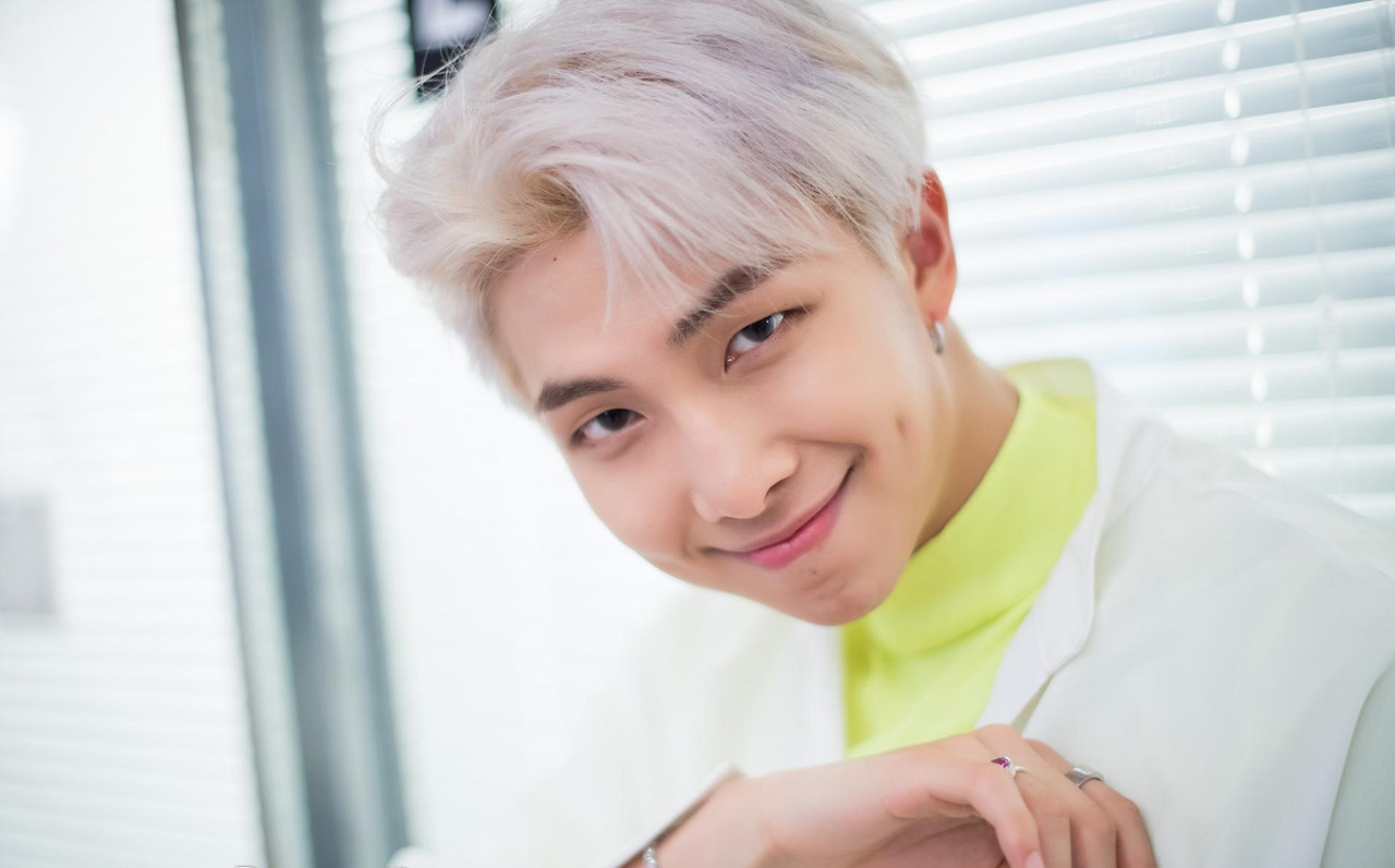 BTS-BOY-WITH-LUV-DISPATCH-51 (2).jpg