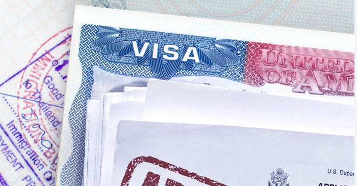 Blog-Images-How-to-Obtain-a-Work-Visa-in-Colombia.jpg