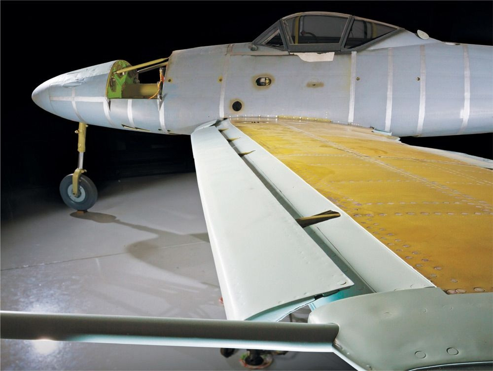 erenow_me262 slat.jpg