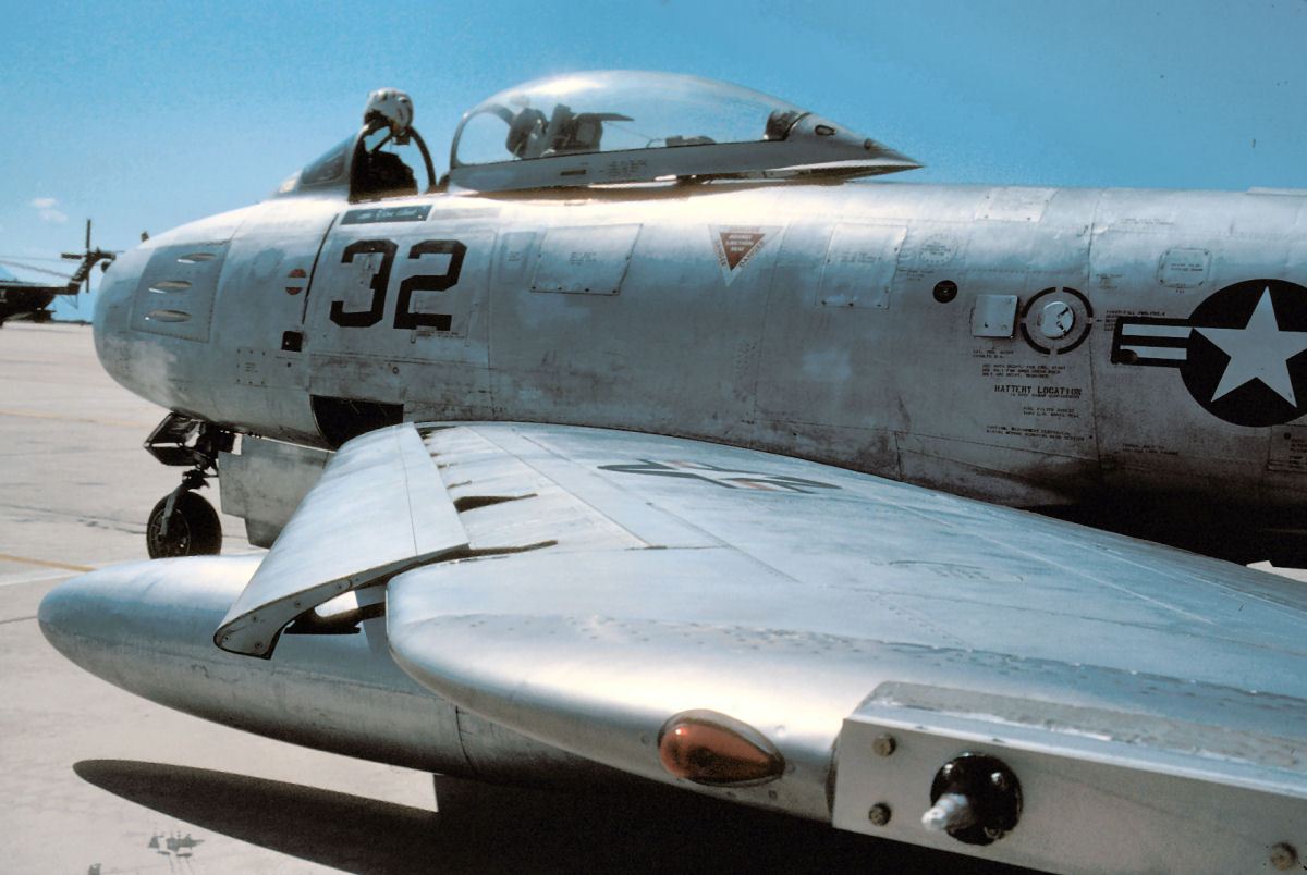 leading edge slat F-86 (ED Forums_Digital Combat Simulator).jpg