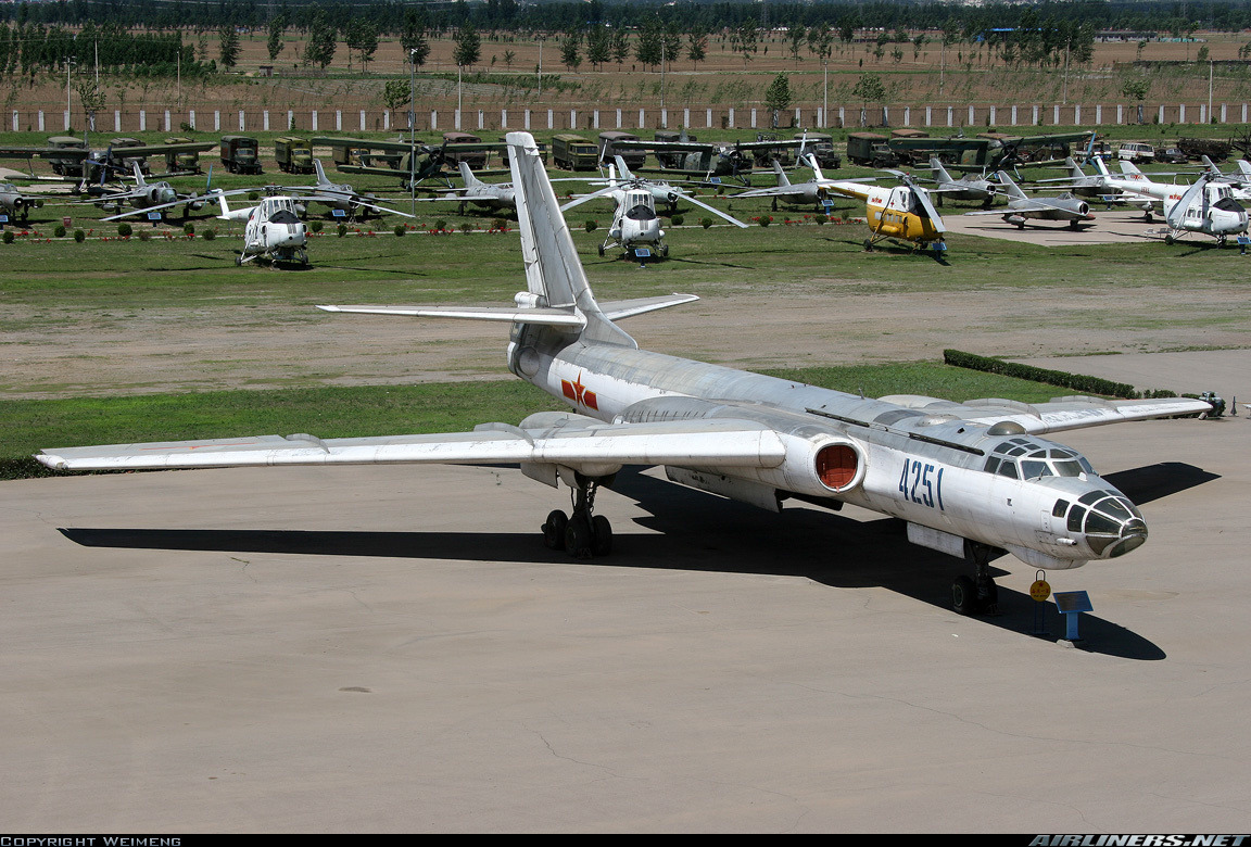 H-6 Airliners.net.jpg