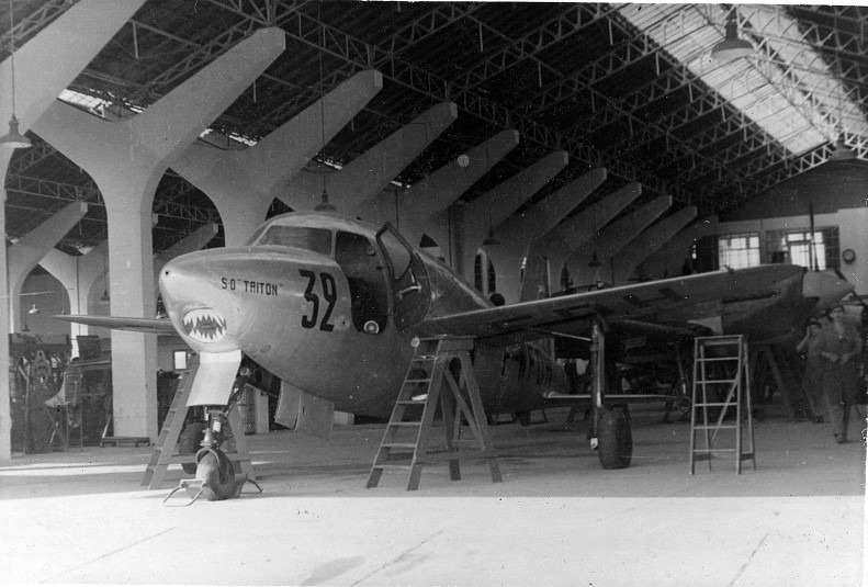 TRITON premier avion a reaction Fcais_(ENPA-Cap matifou.jpg