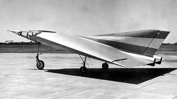 I.Ae.37 glider_(reddit).jpg