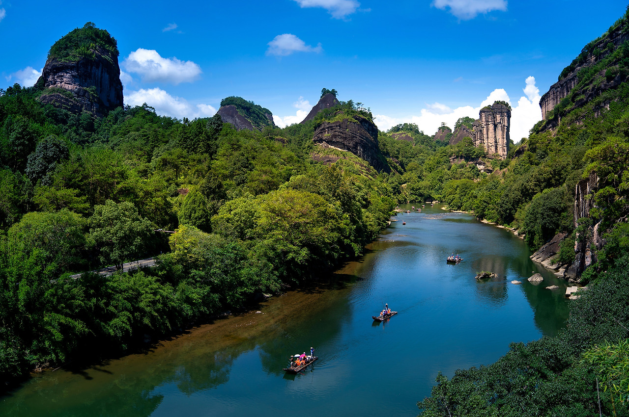 녹수청산_绿水青山 陈美中摄.jpg