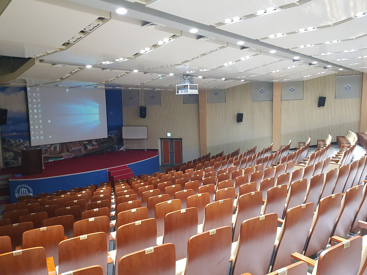 2018-10-19 07.24.53.jpg