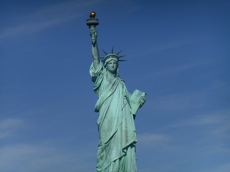 statue-of-liberty-2720949__340.jpg