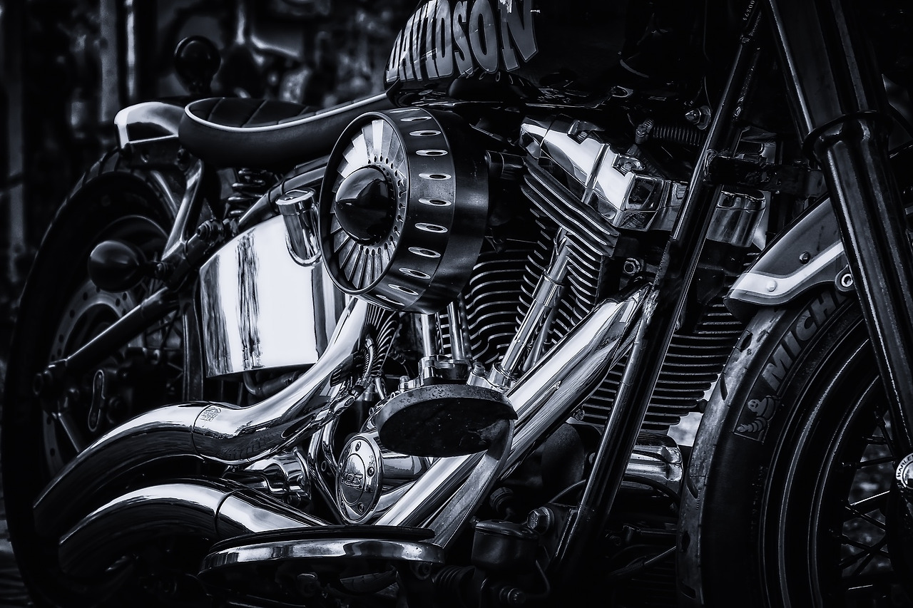 harley-davidson-3794909_1920.jpg