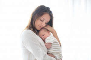 GettyImages-mom-and-infant-300x200.jpg