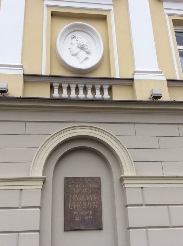 KakaoTalk_20150403_192750902 바르샤바 대학 옆 쇼팽 아버지가 운영한 기숙사 이곳에서 쇼팽 일가가 거주한다.jpg