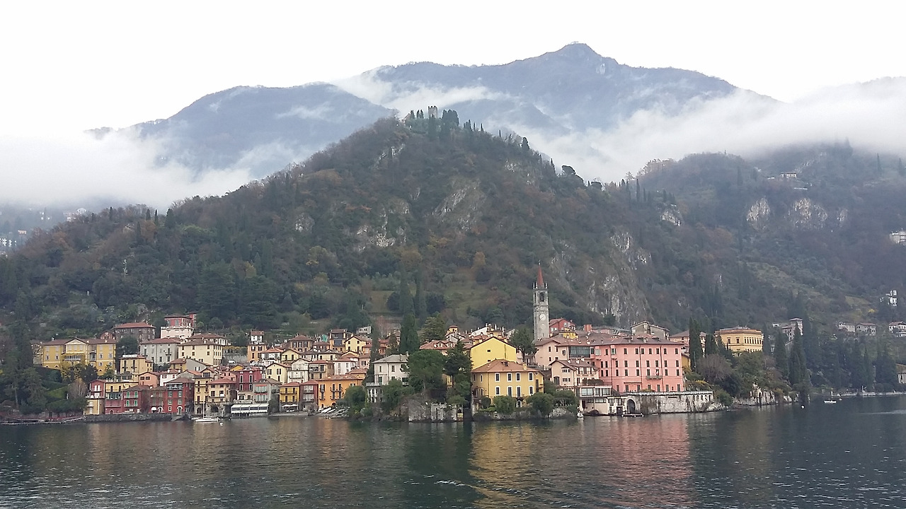 벨라지오 원경.jpg