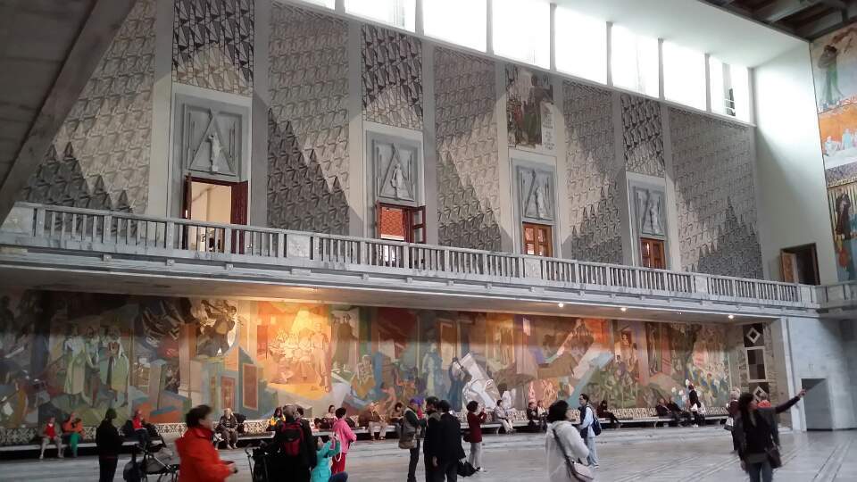 노동, 정치, 축제.jpg