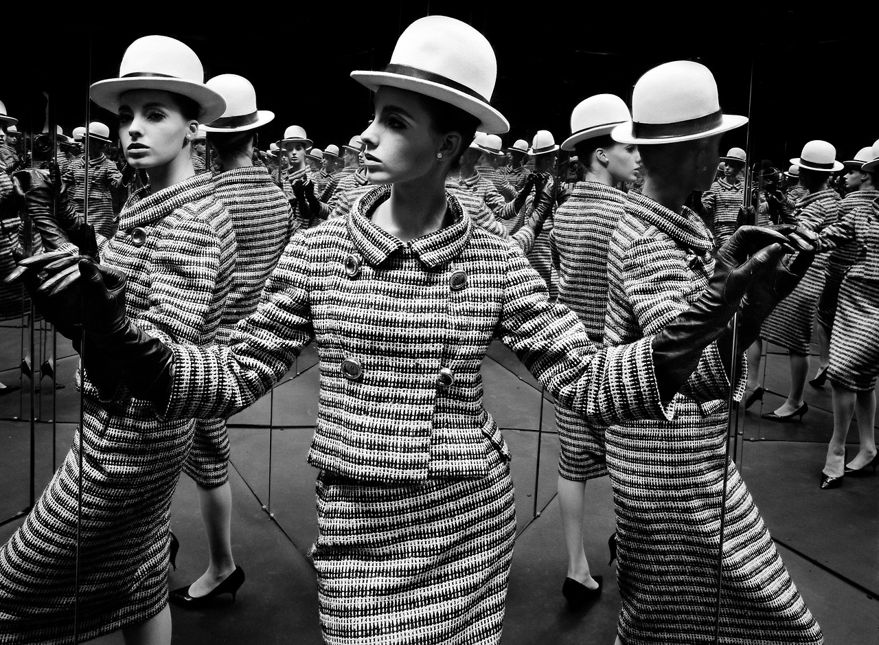 010 Antonia and mirrors, Paris for Vogue.jpg