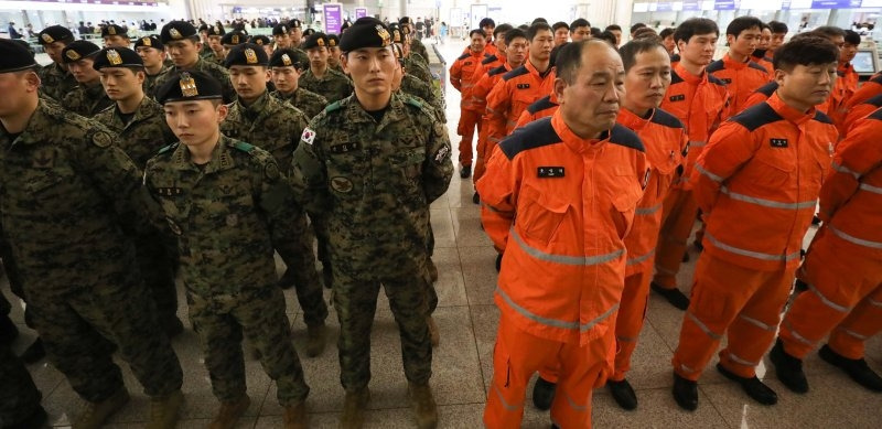 튀르키 한국 구조대.jpg