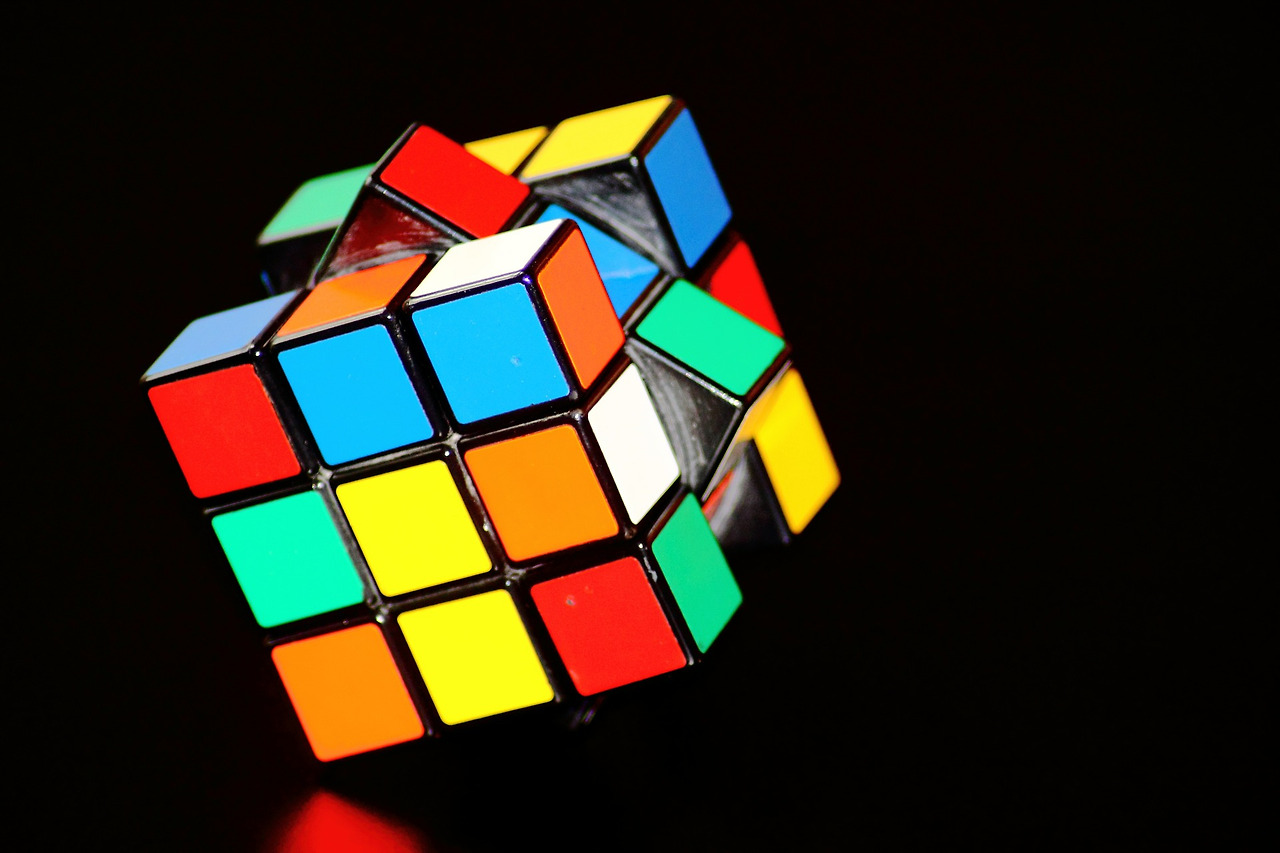 magic-cube-378543_1920.jpg