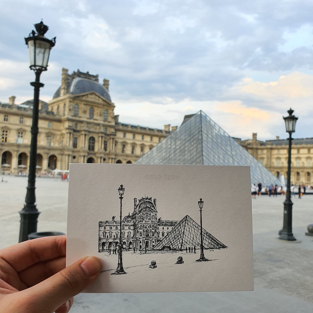 루브르 엽서_용.jpg