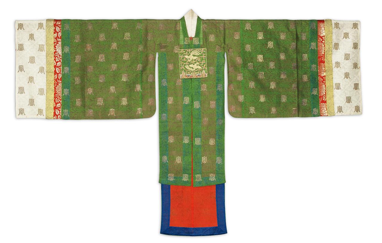 왕비 예복(출처-문화재청).jpg