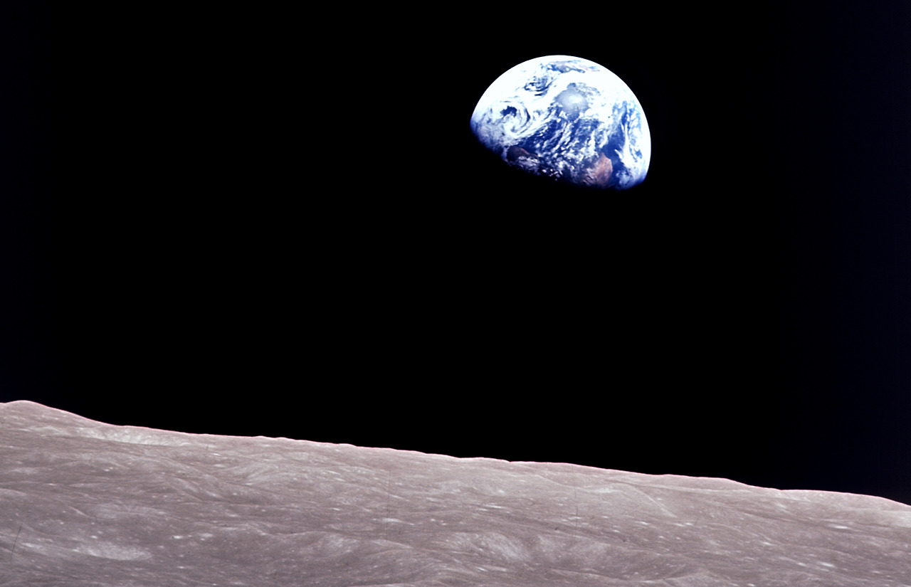 181210-apollo08_earthrise-al-1227.jpg