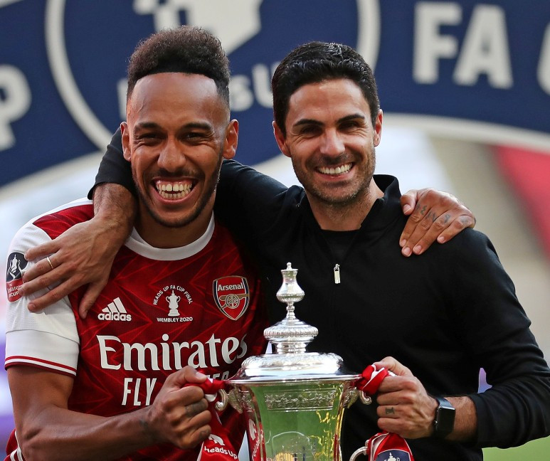 117641147_10158327439687713_789183810995225173_o (1).jpg