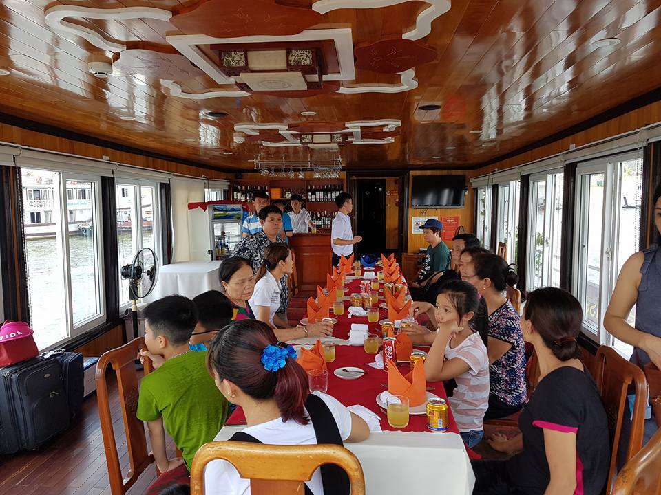 현지인 대가족.jpg