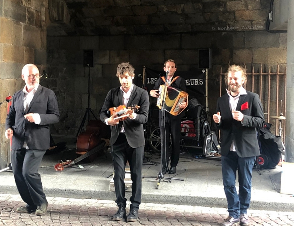 이미지 09.jpg