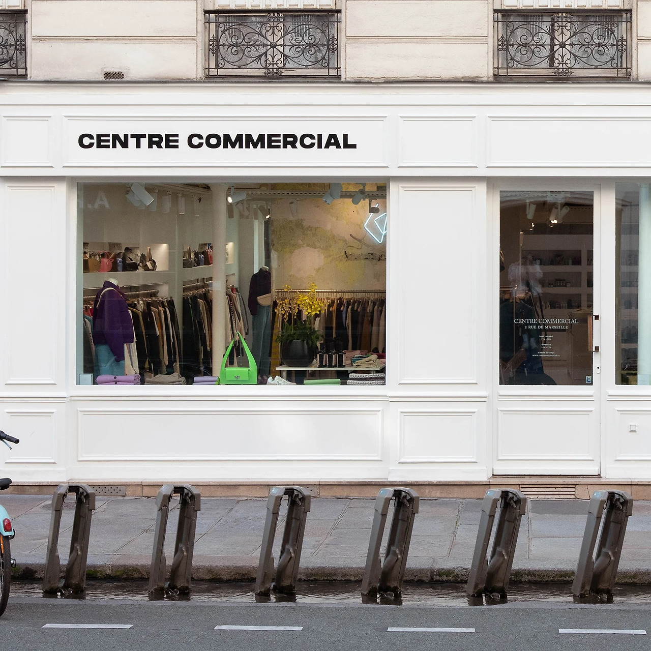 rue de marseille_shop.jpg