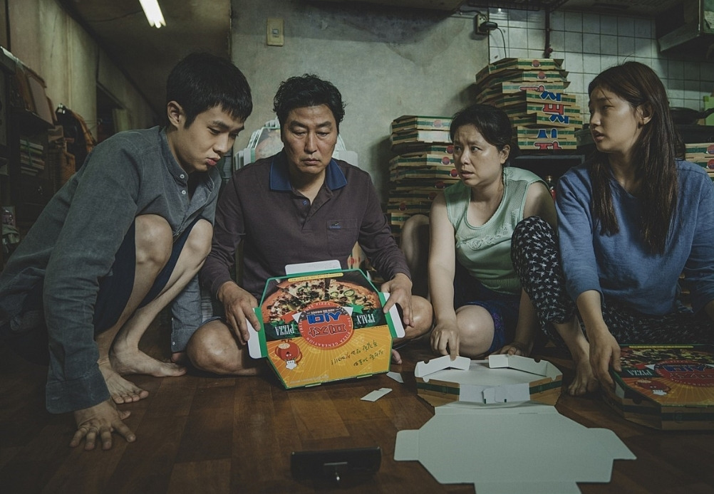 영화 기생충.jpg