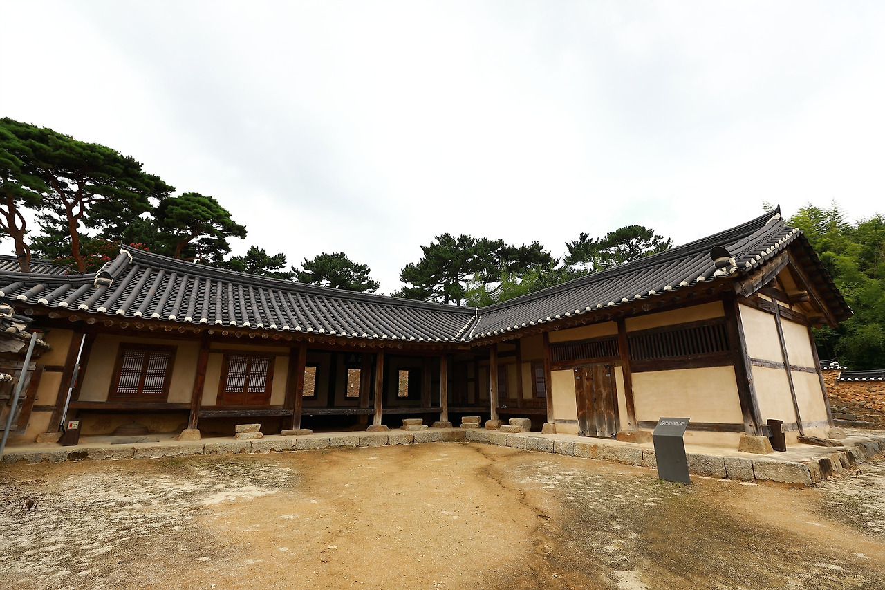 [사진 10] 전사청은 제향을 준비하는 공간이다. _사진 촬영 김애진.jpg