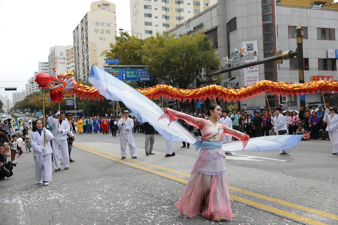 20191005 엄사시내 거리퍼레이드 (12).jpg