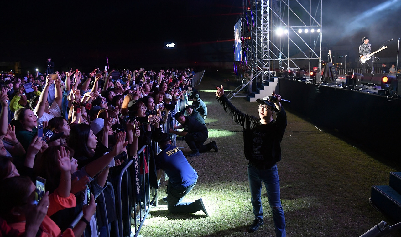 국가스텐 (1).jpg