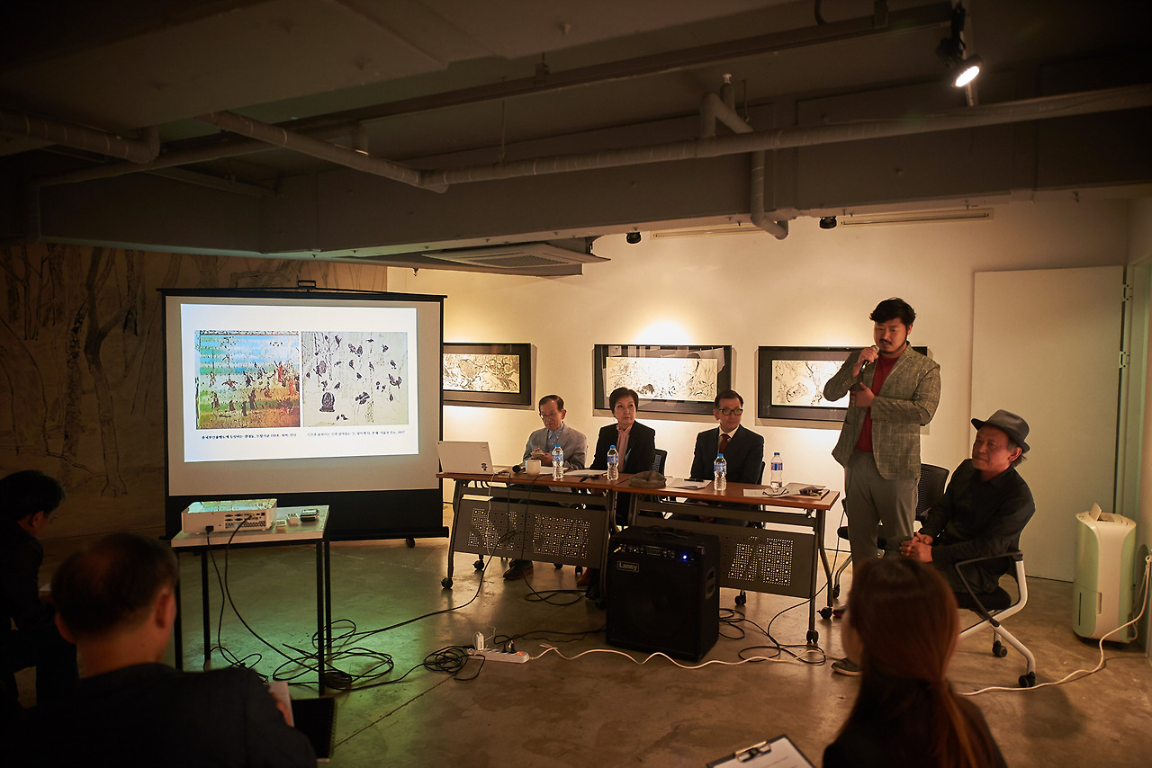 07-25(참고용) (우로부터_김영종관장, 이호억작가, 주수완교수, 김유연큐레이터, 권영필교수)질의응답.jpg