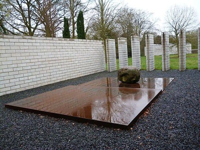 이우환 작품 1.jpg