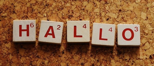 hello-2015466_640.jpg