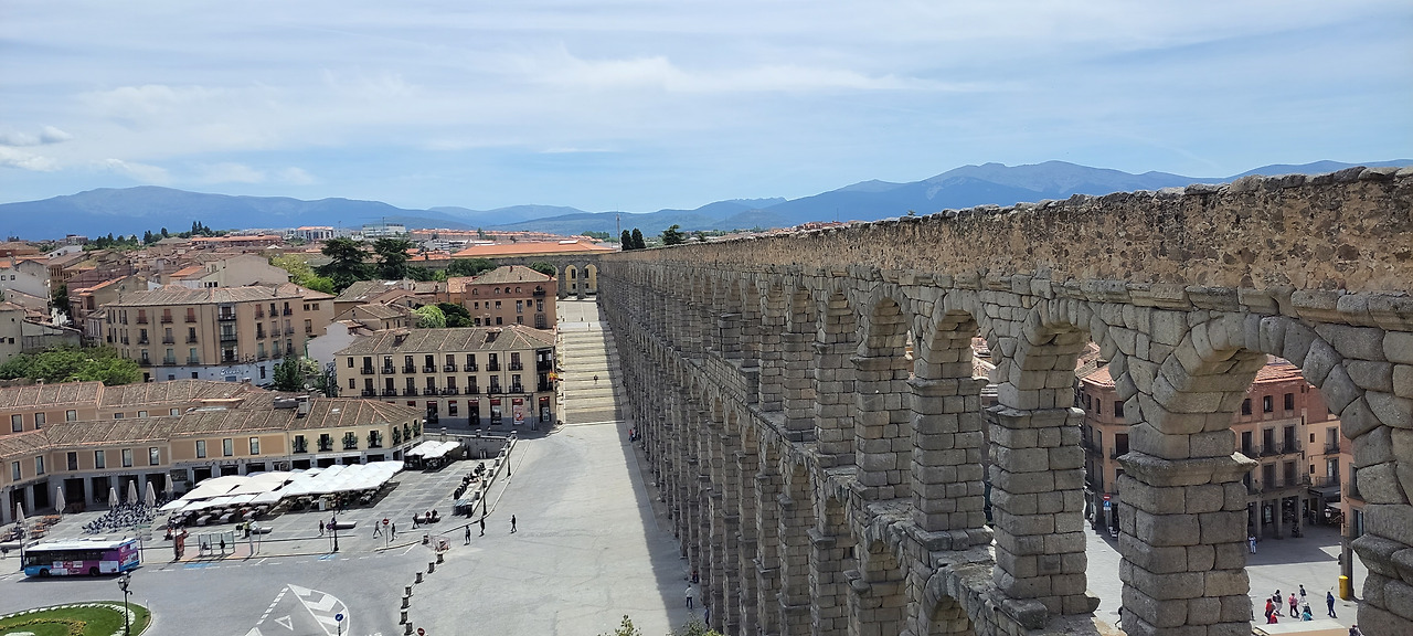 세고비아수도교.jpg