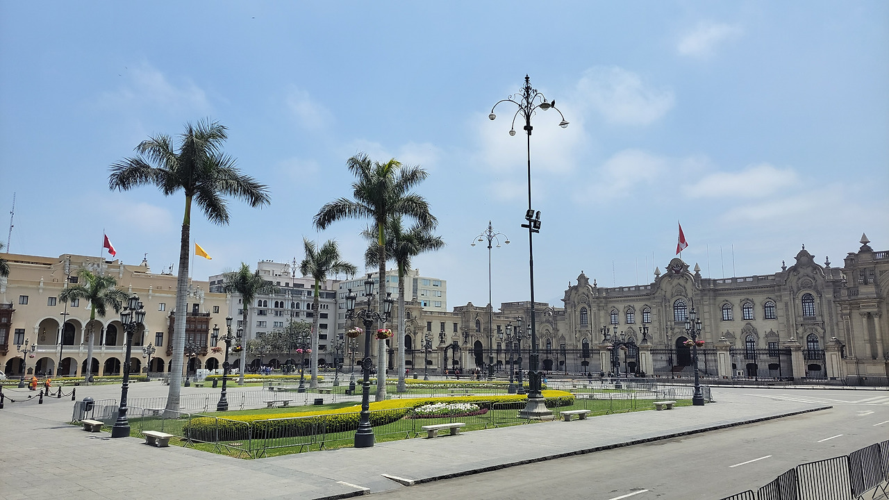 페루대통령궁.jpg