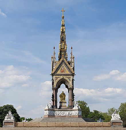 Albert_Memorial,_London_-_May_2008.jpg