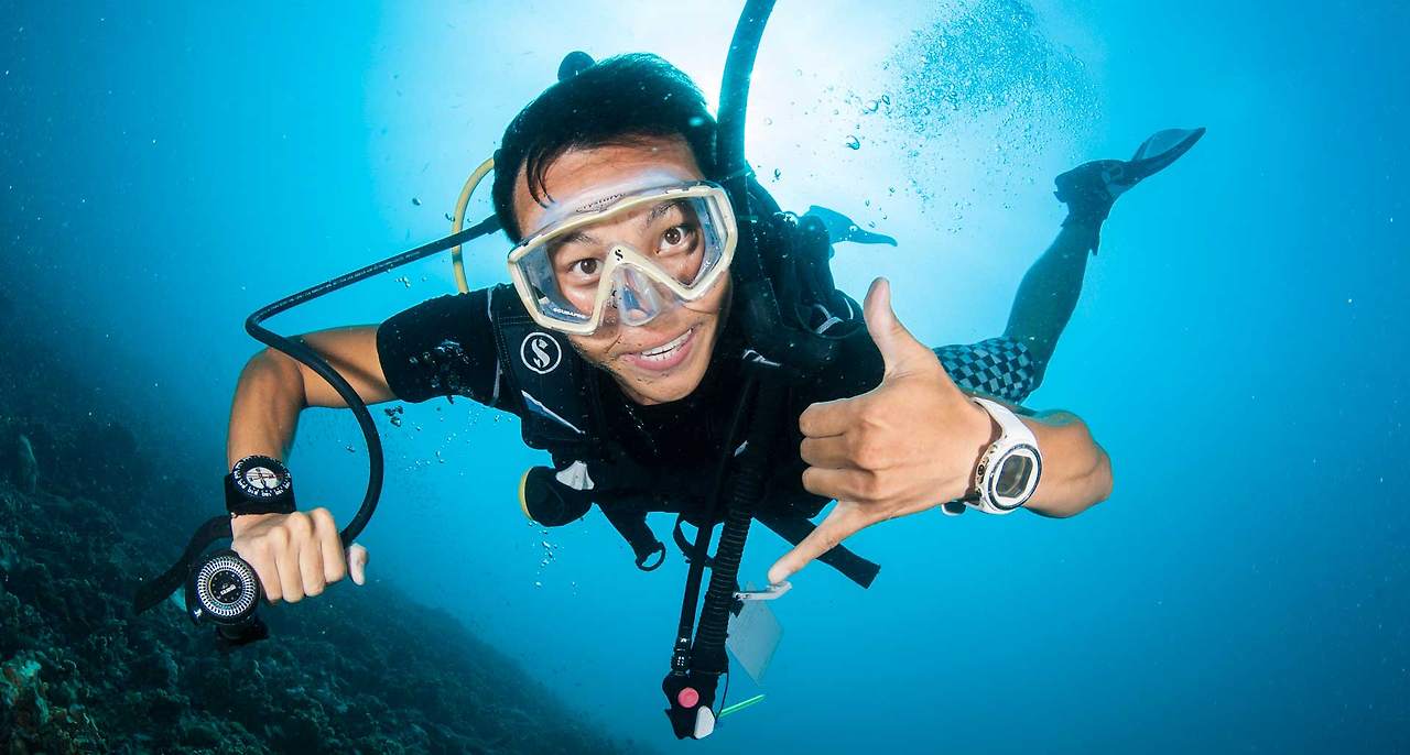 scuba-diving-internship-koh-tao.jpg