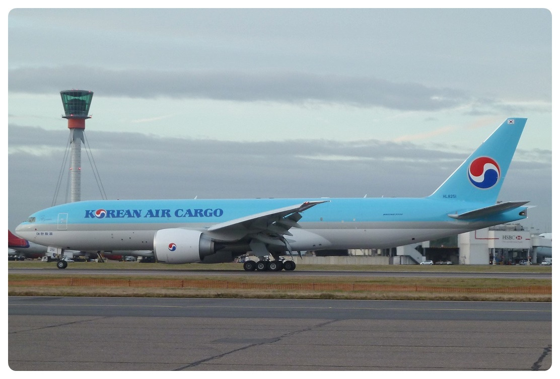보잉 B777f korean air 대한항공 여객기.jpg