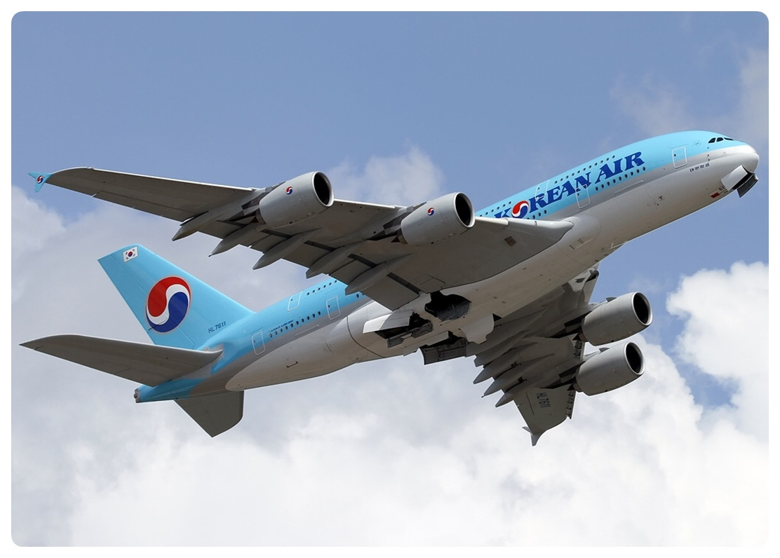 에어버스 A380-800 대한항공 여객기.jpg