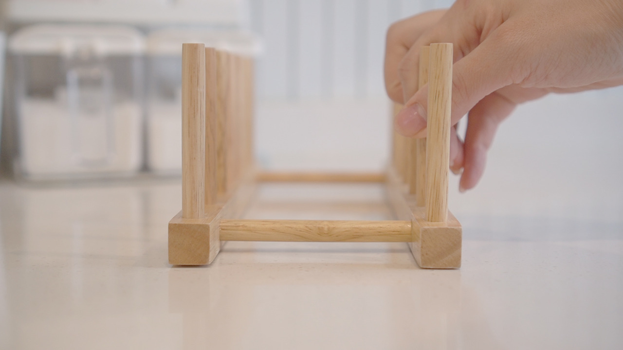 Vlog 31 Daiso 02.00_07_57_22.Still100.jpg