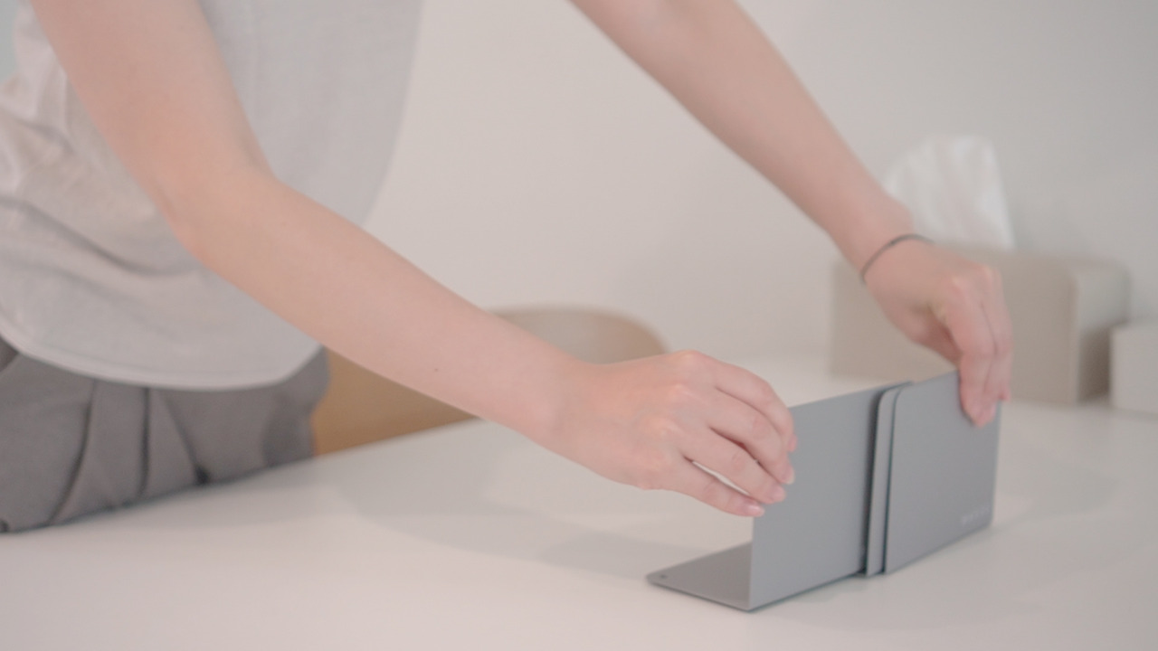 Vlog 31 Daiso 02.00_09_10_20.Still119.jpg