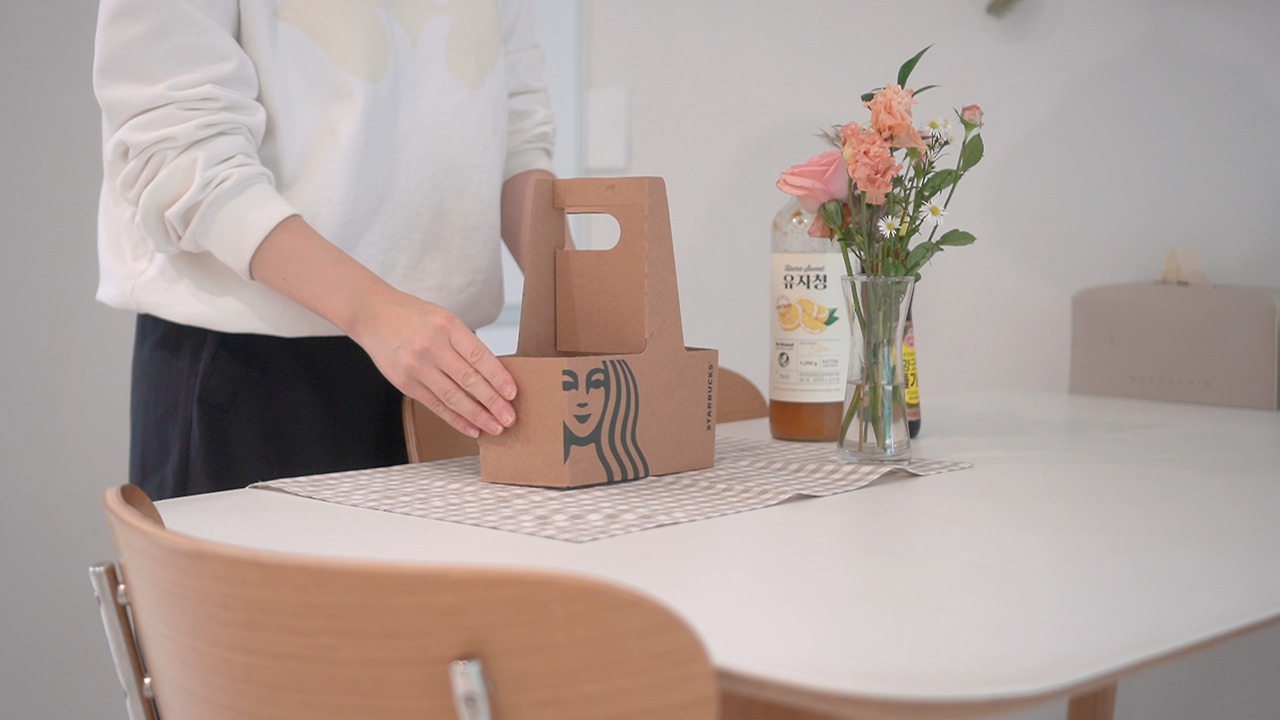 재활용 정리.00_06_19_11.Still089.jpg