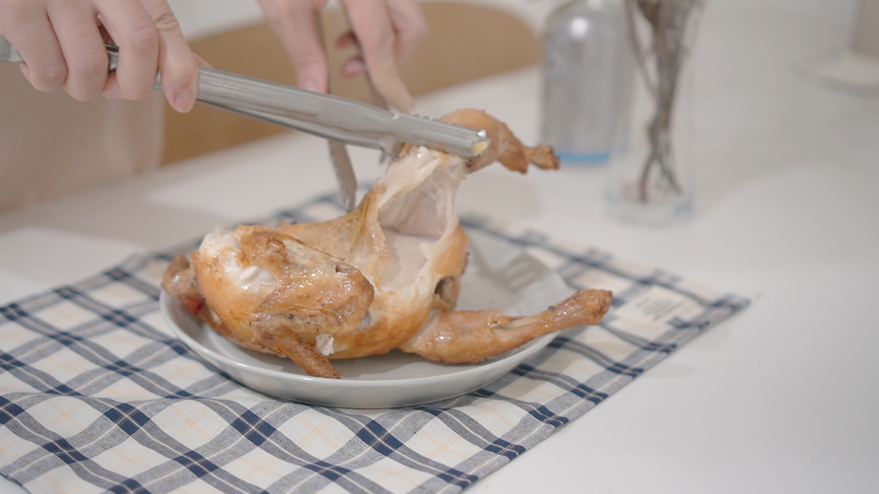 Vlog 40-Air Fryer.00_03_52_20.Still053.jpg